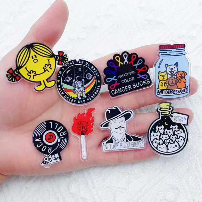 10pcs Halloween cartoon charac - Jewelry Making Jewelry recensione e prezzo