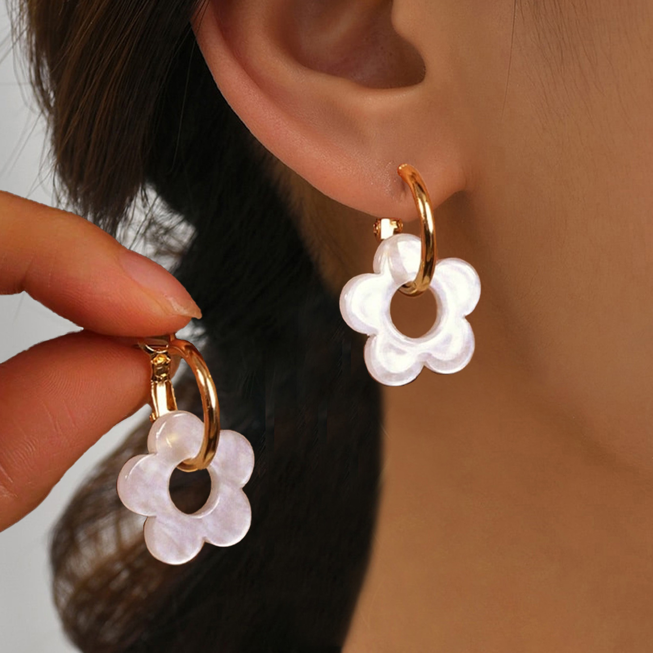 Cute Colorful Sequin Acrylic F - Jewelry Making Online recensione e prezzo