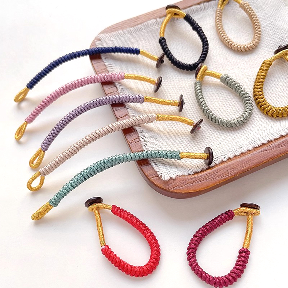 8 Pieces Solid Color Handmade  - Jewelry Making Knots For Clasps recensione e prezzo