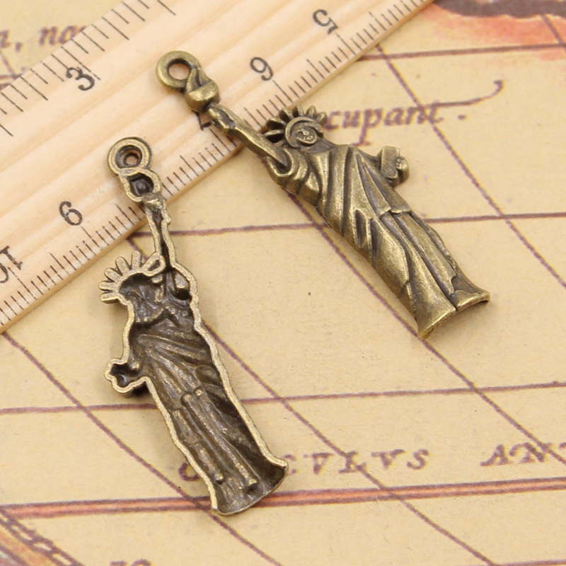 10pcs Charms Statue Of Liberty - Jewelry Making York recensione e prezzo